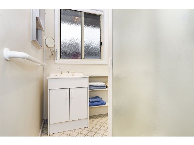 17 Quebec Avenue, Corio VIC 3214