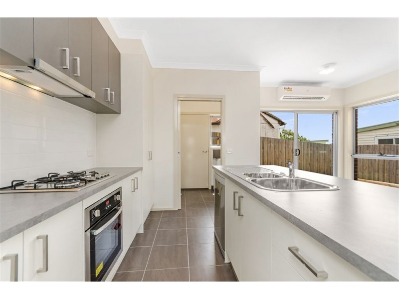 2/74 Bruce Street, Bell Park VIC 3215