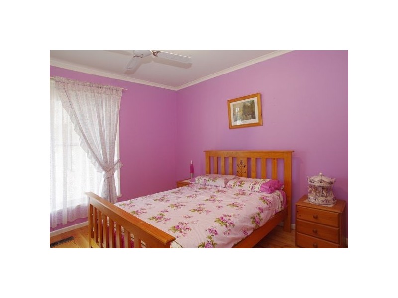 12 Hughes Street, Bell Park VIC 3215