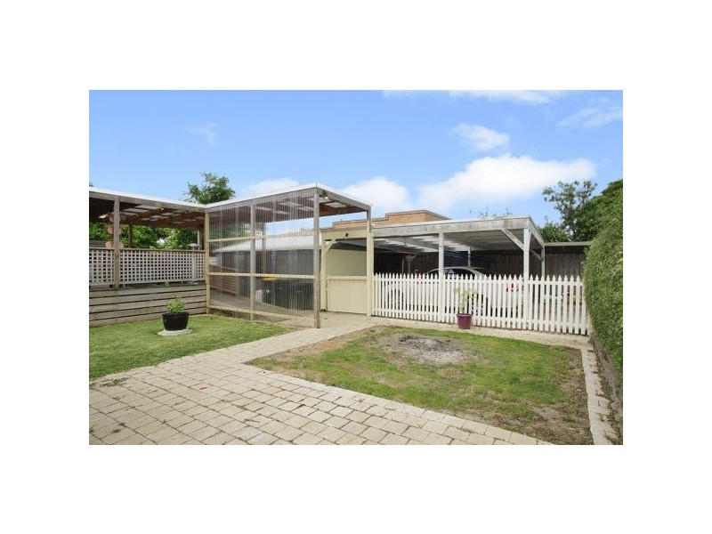 12 Hughes Street, Bell Park VIC 3215