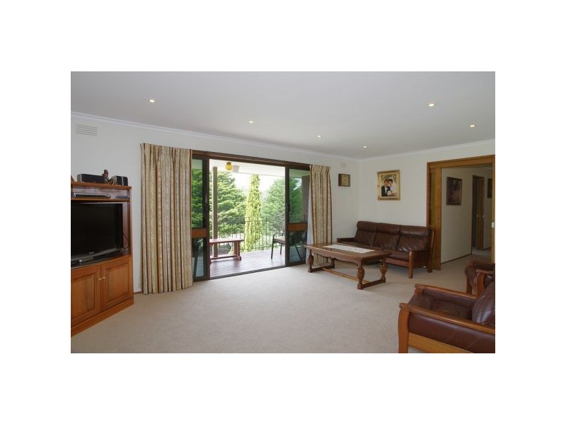 69 Blackall Road, Batesford VIC 3221