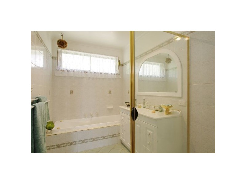 69 Blackall Road, Batesford VIC 3221