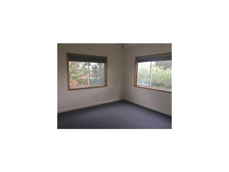 1 Alder Crescent, Bell Park VIC 3215