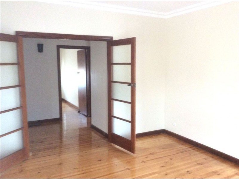 17 Sladen Street, Hamlyn Heights VIC 3215