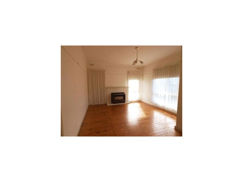 5 Yooringa Avenue, Norlane VIC 3214