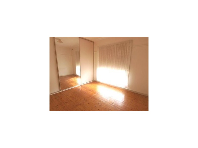 5 Yooringa Avenue, Norlane VIC 3214