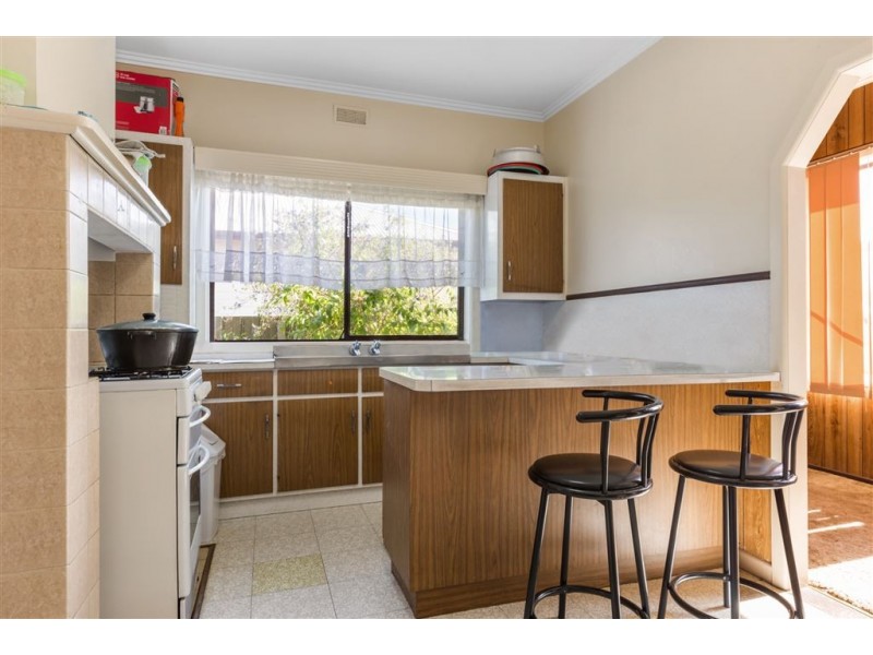 15 Giddings Street, North Geelong VIC 3215