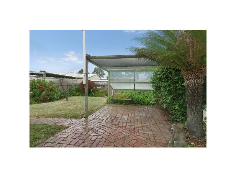 6 Benambra Street, Corio VIC 3214