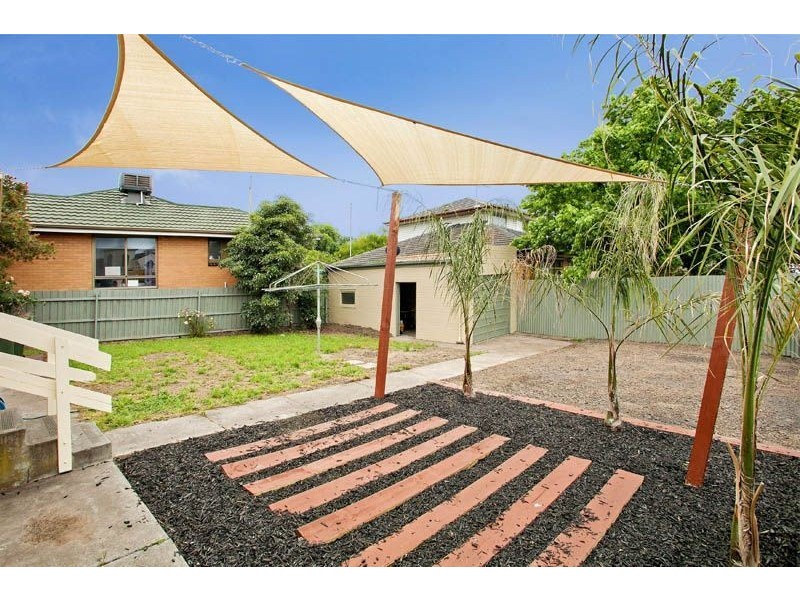 161 Vines Road, Hamlyn Heights VIC 3215