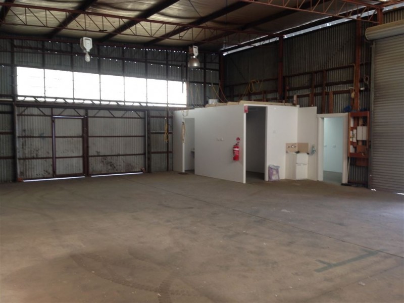 11 Holmes st, North Geelong VIC 3215