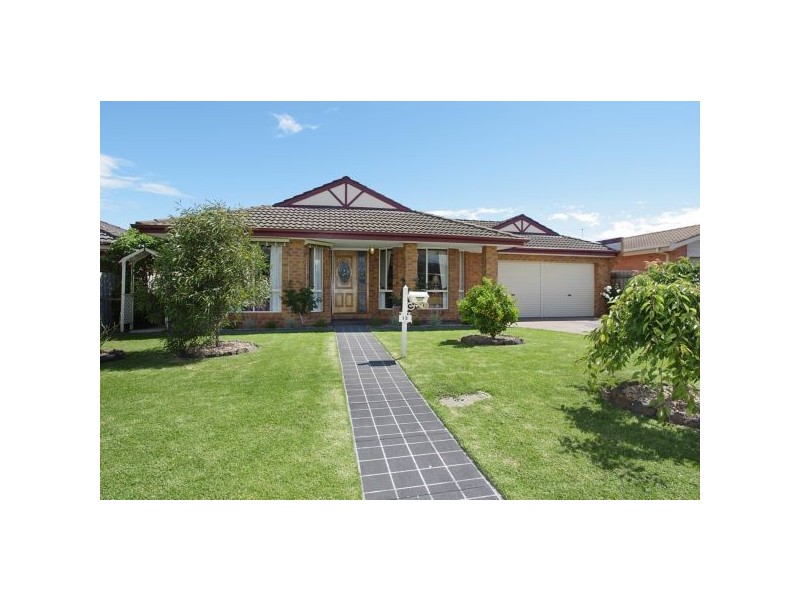 13 O’Dwyer Court, Lovely Banks VIC 3221