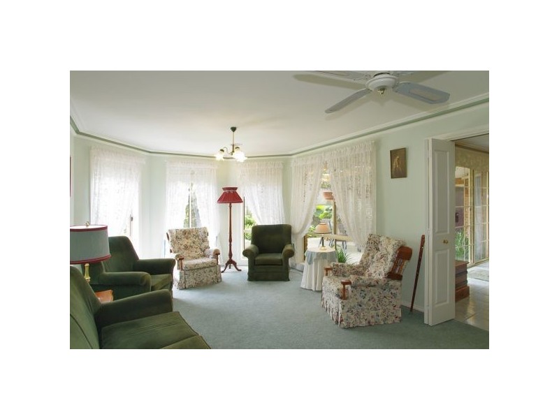 13 O’Dwyer Court, Lovely Banks VIC 3221