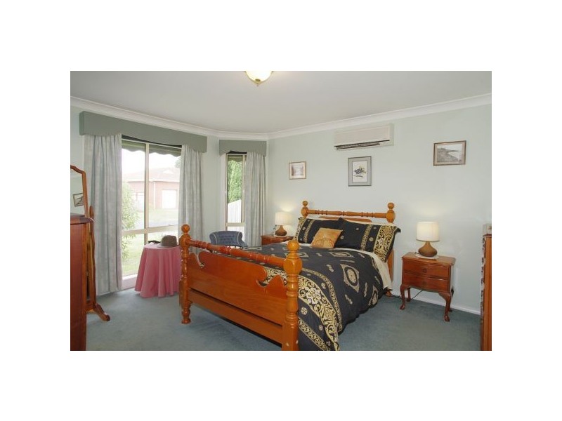 13 O’Dwyer Court, Lovely Banks VIC 3221