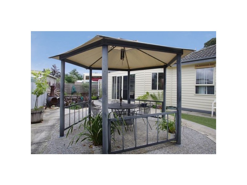 65 Calvert Street, Hamlyn Heights VIC 3215