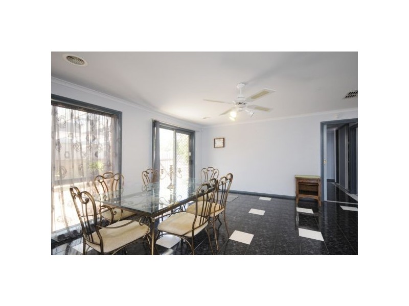 6 Adriatic Court, Norlane VIC 3214