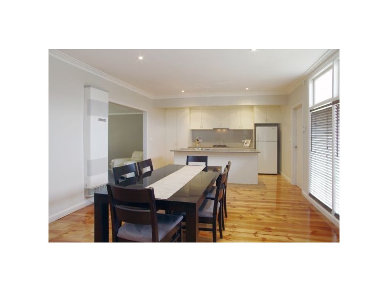 10 Castle Court, Bell Park VIC 3215