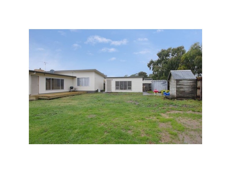 10 Castle Court, Bell Park VIC 3215
