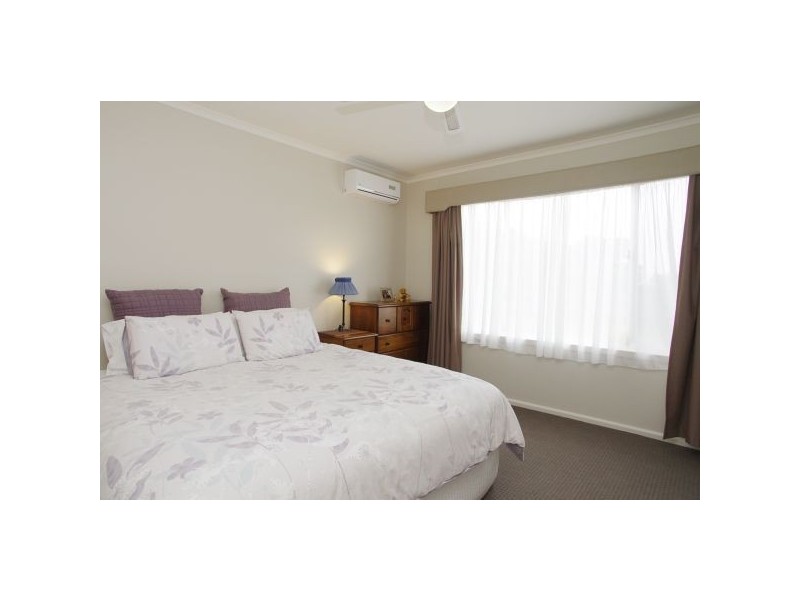 10 Castle Court, Bell Park VIC 3215