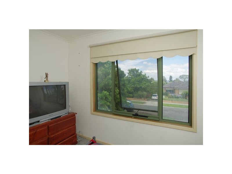 7 Pine Avenue, North Shore VIC 3214