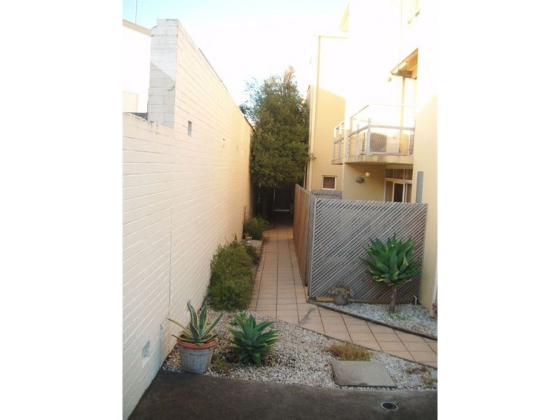 2 236 Malop Street, Geelong VIC 3220