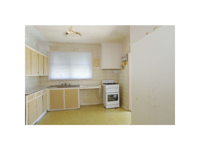 28 Finch Street, Norlane VIC 3214