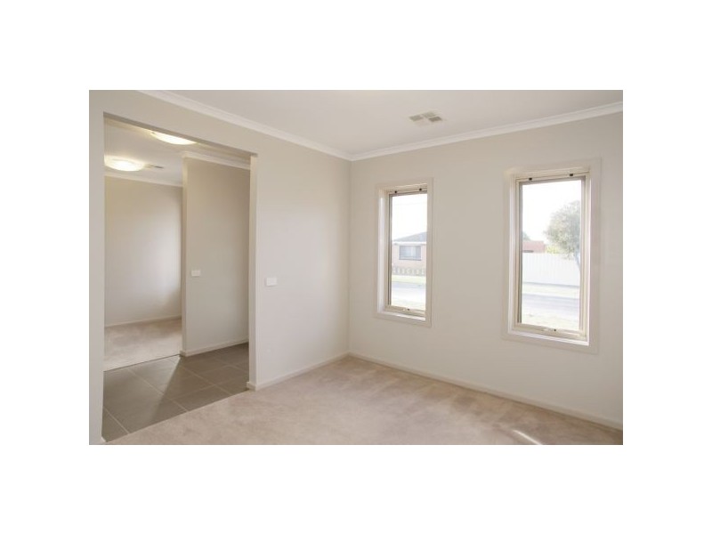 15A Korumburra Avenue, Norlane VIC 3214