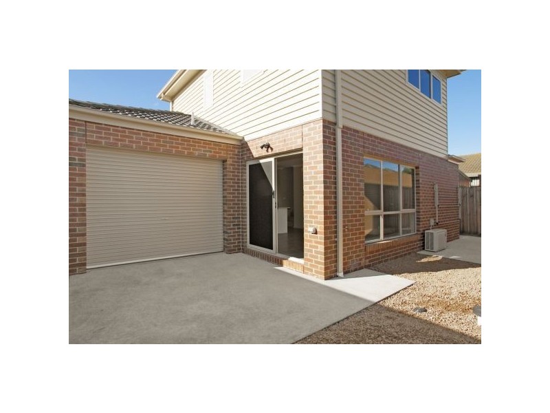 15A Korumburra Avenue, Norlane VIC 3214