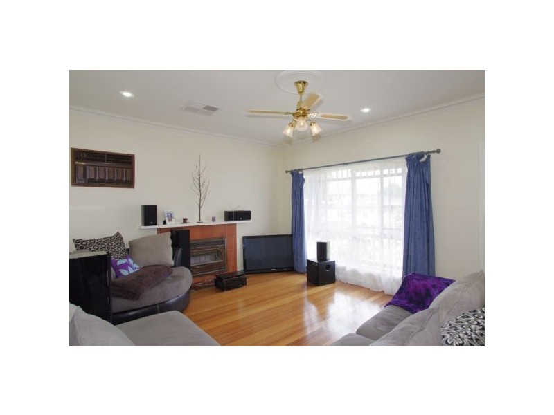 11 Coleman Court, Norlane VIC 3214