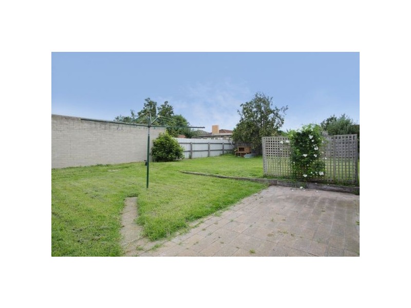 11 Coleman Court, Norlane VIC 3214