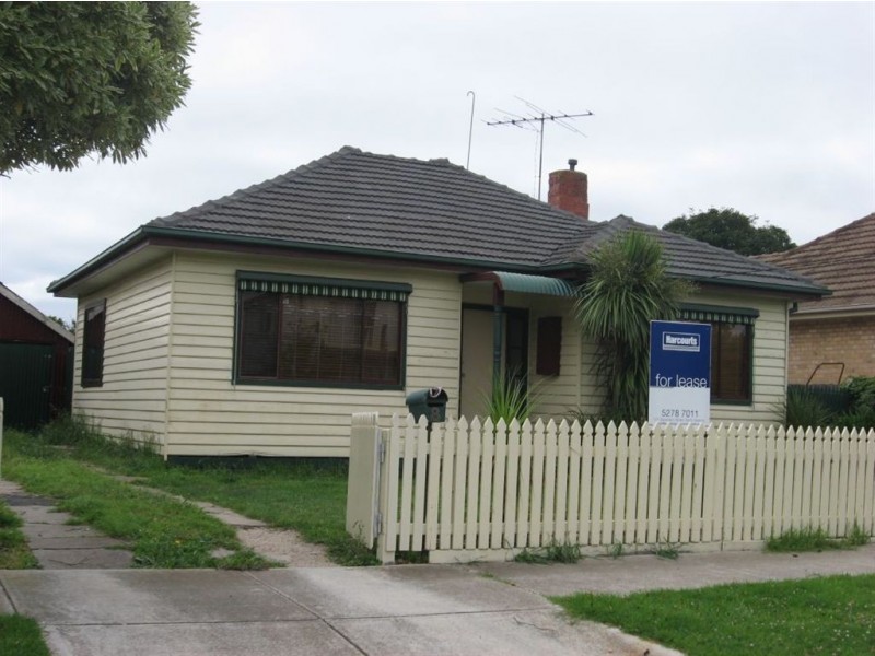 8 Alder Crescent, Bell Park VIC 3215