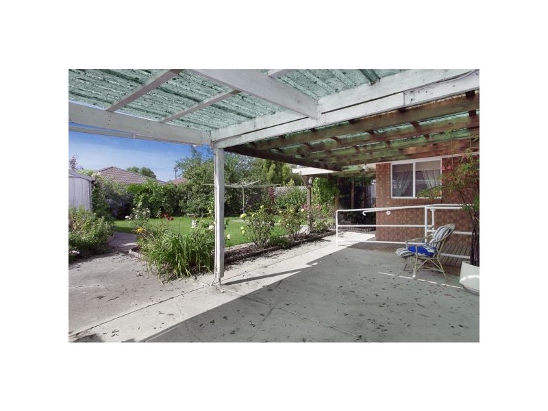12 Caldermeade Road, Corio VIC 3214