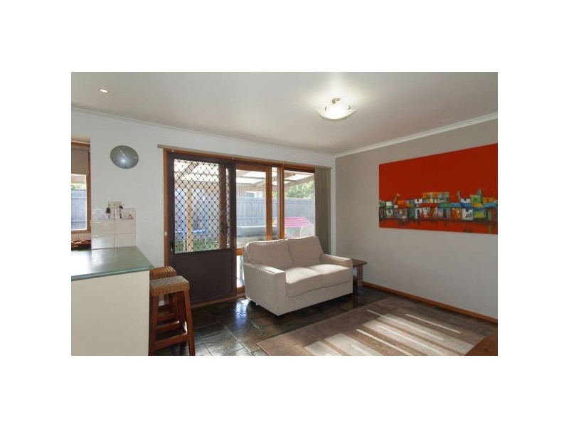 82 Nanworen Crescent, Bell Park VIC 3215