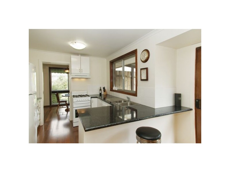 16 Darriwill Street, Bell Post Hill VIC 3215