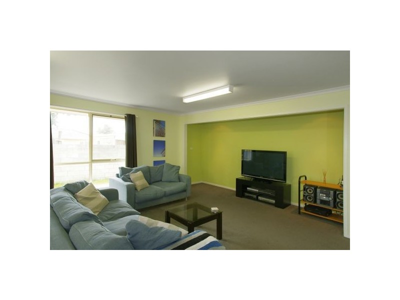 16 Darriwill Street, Bell Post Hill VIC 3215