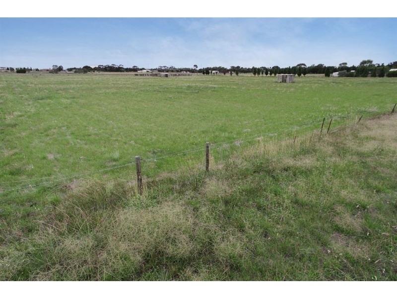 120 Tilleys Road, Lara VIC 3212