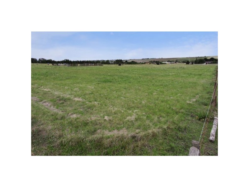 120 Tilleys Road, Lara VIC 3212