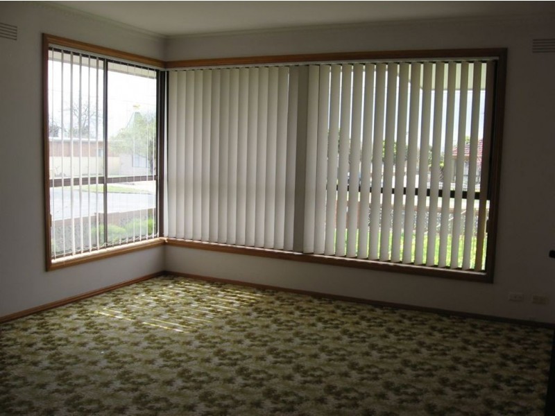 9 Hughes Street, Bell Park VIC 3215