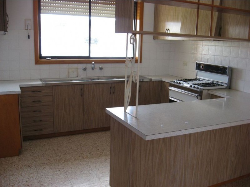 9 Hughes Street, Bell Park VIC 3215