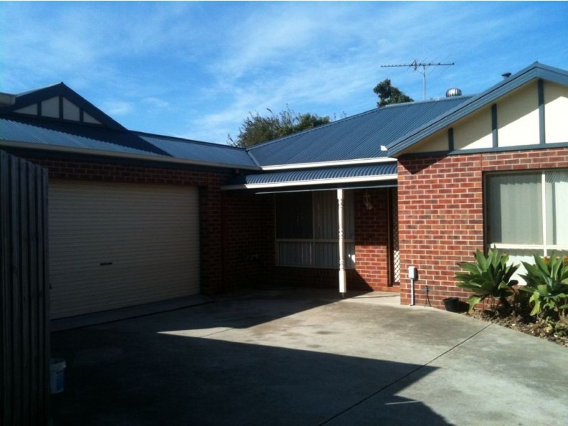 2/2 Jedda Street, Bell Post Hill VIC 3215