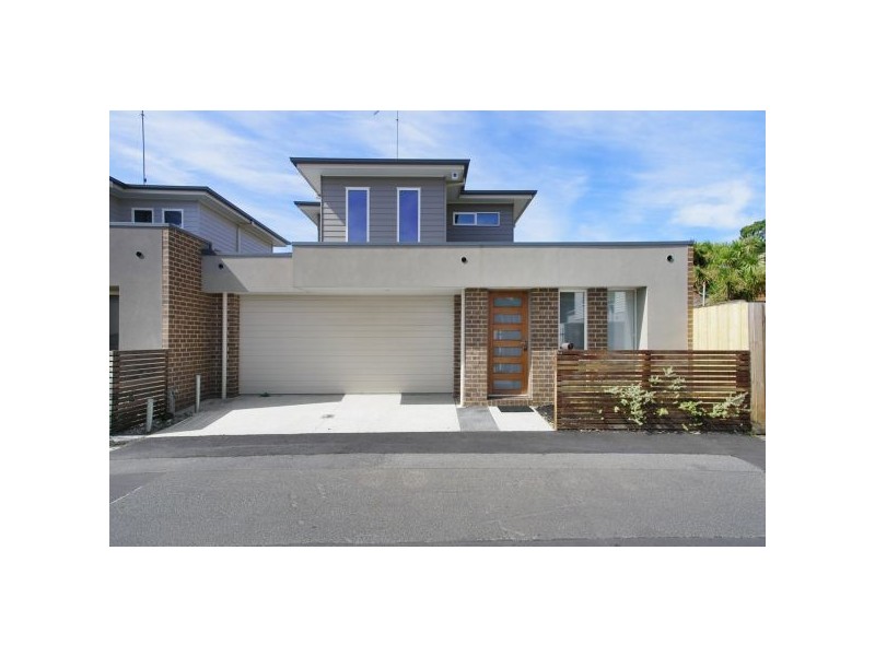 10 Little Fenwick Street, Geelong VIC 3220