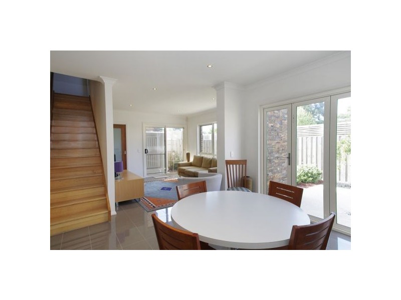 10 Little Fenwick Street, Geelong VIC 3220