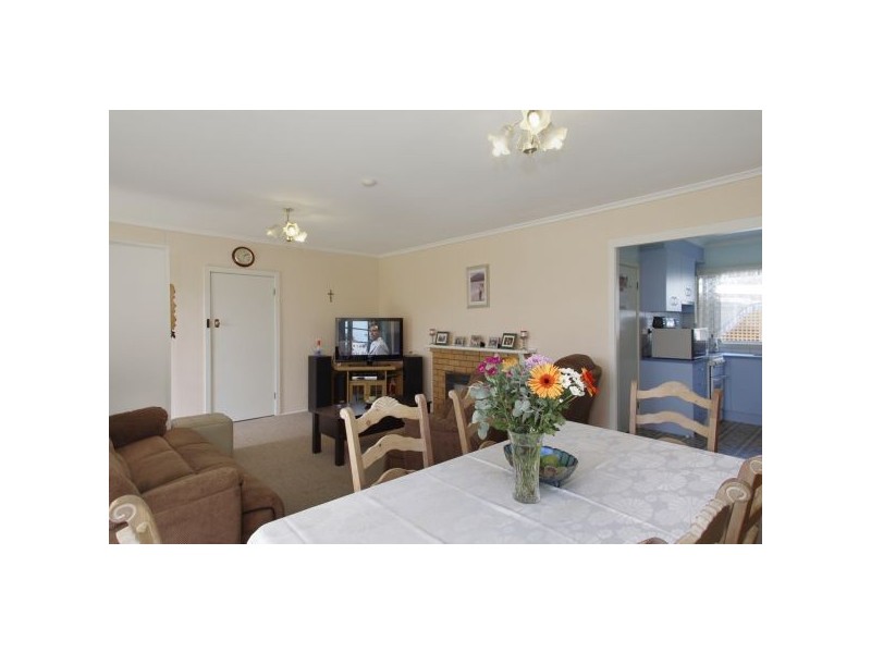 25 Georgia Grove, Corio VIC 3214