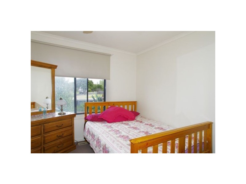 18 Gull Street, Norlane VIC 3214