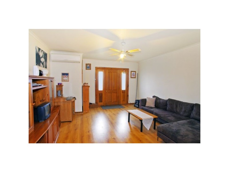 18 Gull Street, Norlane VIC 3214