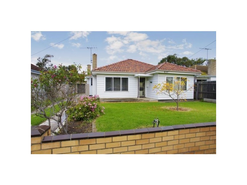 21 Vistula Avenue, Bell Park VIC 3215