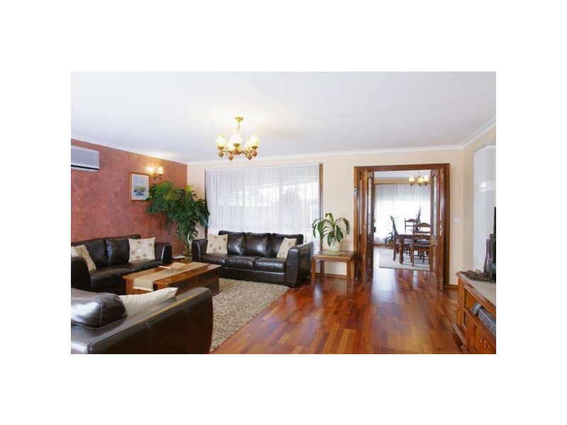 28 Grevillea Avenue, Corio VIC 3214