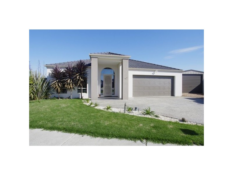 47 Dalcruin Drive, Bannockburn VIC 3331