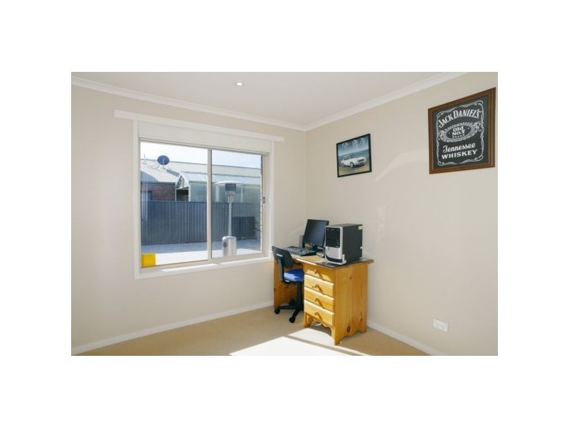 25 Shannahan Drive, Bell Park VIC 3215
