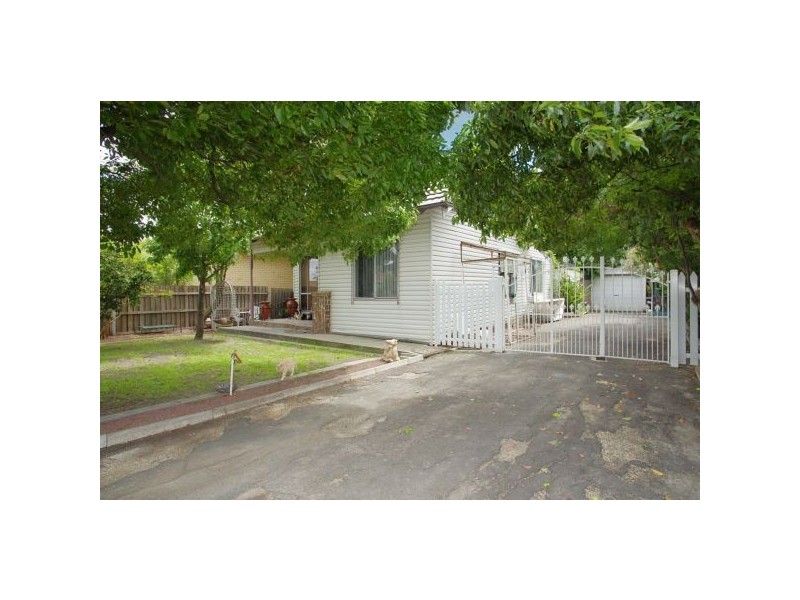 120 Sparks Road, Norlane VIC 3214