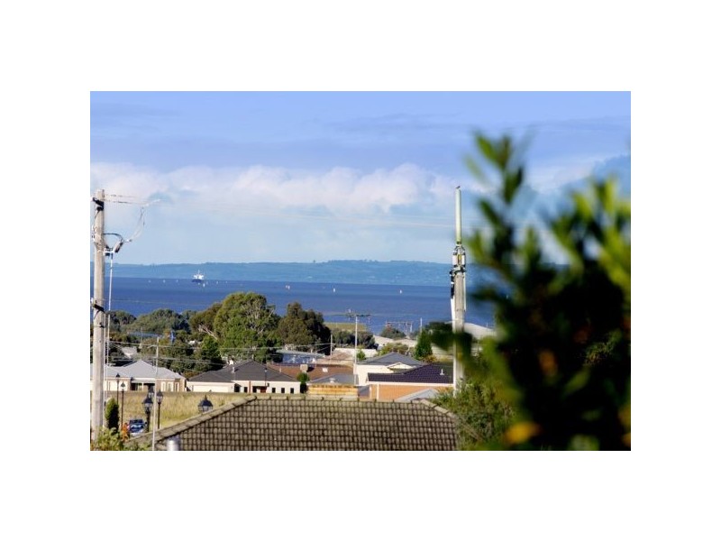 13 Ernest Street, Bell Post Hill VIC 3215